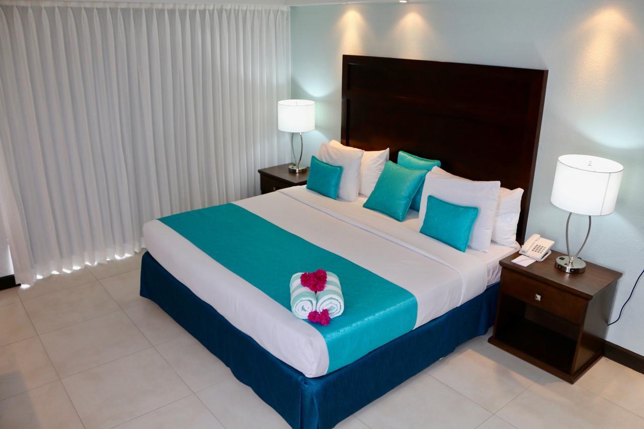 Mount Irvine Bay Resort Black Rock 外观 照片